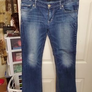 Express jeans good condition,No smoke no pets